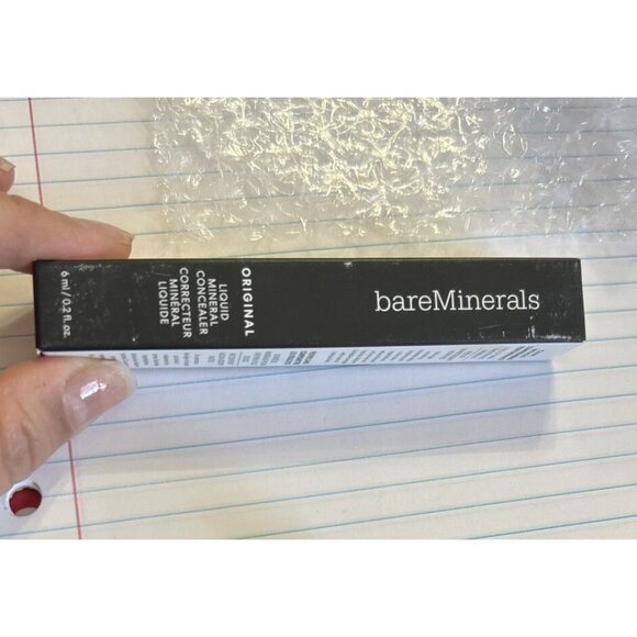 BareMinerals Original Liquid Mineral Concealer Light/Medium 2.5W (ivory) New - Picture 10 of 10